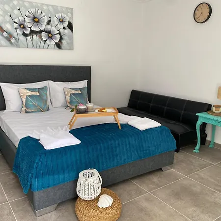 Holiday home Yaya House